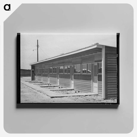 アートパネル-Migrant Workers' Shelter
 - ラッセル リー Canvas.