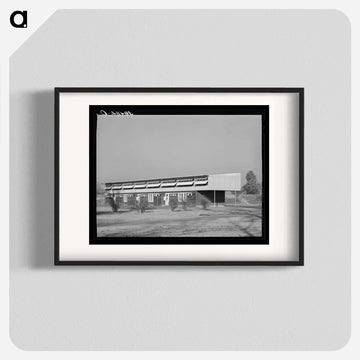 Yuba City Farm Workers' Apartments
 - ラッセル リー Poster.