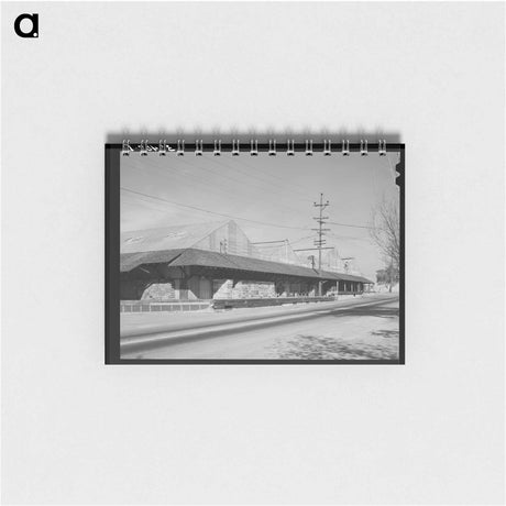 アートメモ帳-Loomis Fruit Association Packing Sheds
 - ラッセル リー Memo.