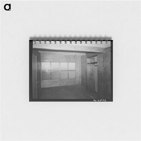 アートメモ帳-Migrant Worker's Bedroom and Closet
 - ラッセル リー Memo.