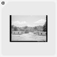 アートポストカード-Tyrone Company Housing
 - ラッセル リー Postcard.