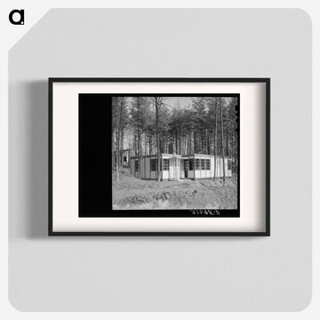 Greenbelt House
 - ラッセル リー Poster.