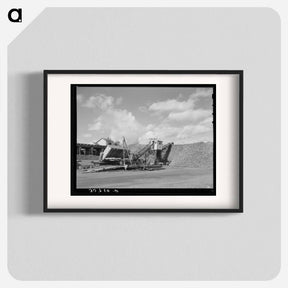アートポスター-Beet Unloading and Piling Machine
 - ラッセル リー Poster.