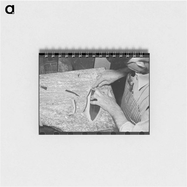 アートメモ帳-Bootmaking Skiving
 - ラッセル リー Memo.