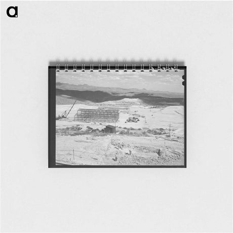 アートメモ帳-Building a New Copper Smelter
 - ラッセル リー Memo.