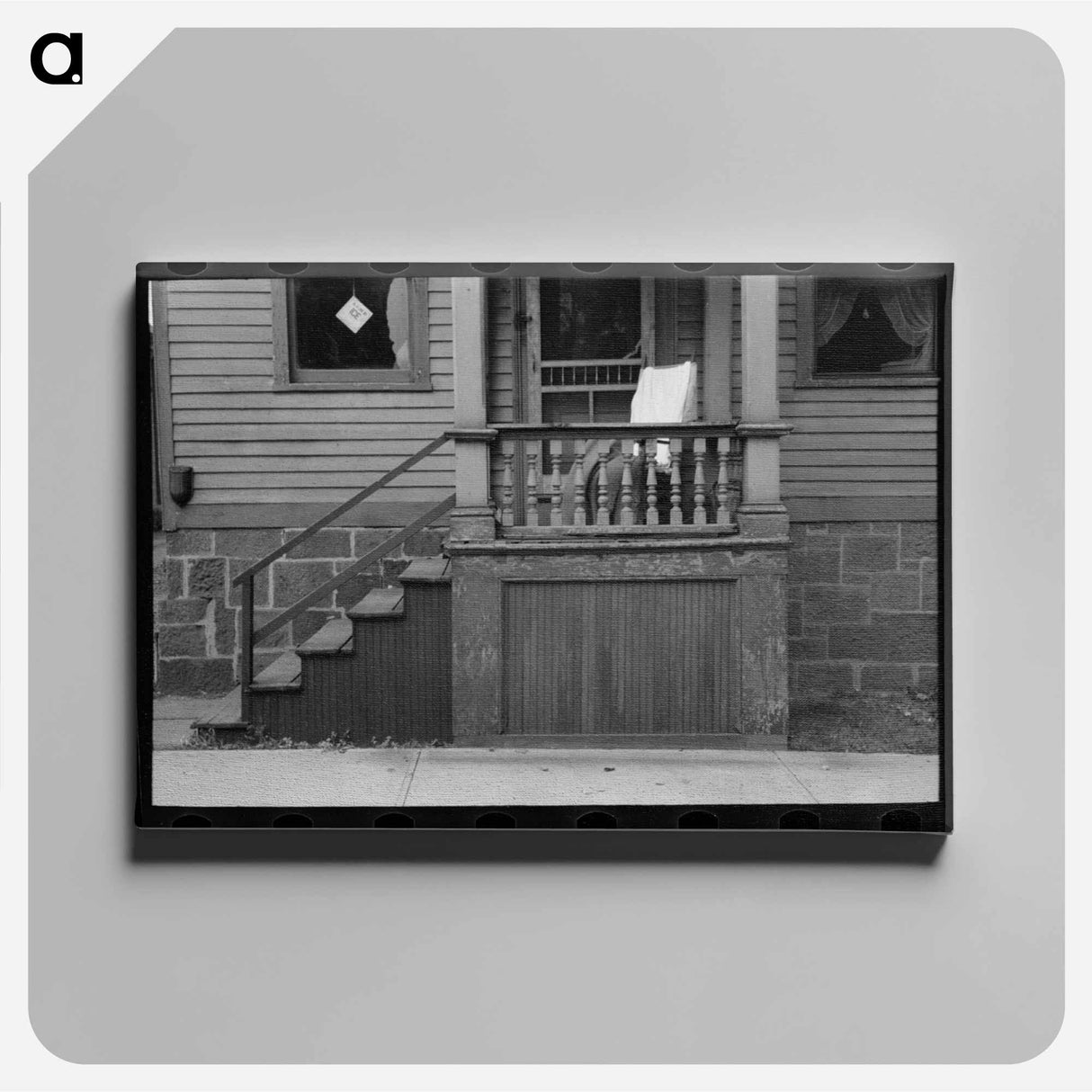 アートパネル-Entrance to House, Meriden
 - ラッセル リー Canvas.