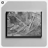 アートパネル-Agricultural Artifacts and Discarded Tires, Oklahoma City
 - ラッセル リー Canvas.