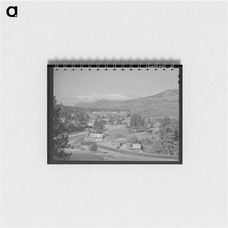 アートメモ帳-Hood River, Oregon: Shipping and Shopping Center
 - ラッセル リー Memo.
