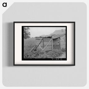 アートポスター-Sheds on Sharecropper's Farm, Southeast Missouri
 - ラッセル リー Poster.
