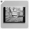 アートパネル-Overturned Privy, Posey County, Indiana
 - ラッセル リー Canvas.