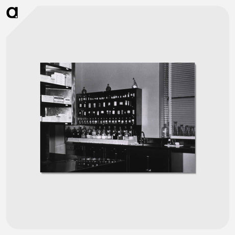 アートポストカード-Pharmacy, U.S. Air Force Hospital, Travis Air Force Base, Fairfield, CA
 - 国立医学図書館 Postcard.