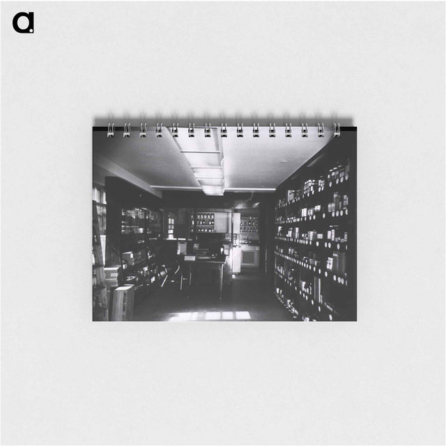 アートメモ帳-Pharmacy, U.S. Naval Hospital, Corona, CA
 - 国立医学図書館 Memo.
