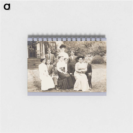 アートメモ帳-Adults in Front Yard
 - セントルイス美術館 Memo.