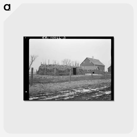 アートポストカード-Farm Building on Rex Inman Farm
 - ラッセル リー Postcard.