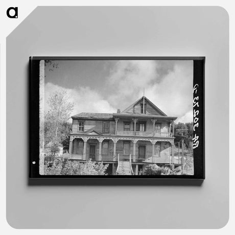 アートパネル-Old House in Tower, Minnesota
 - ラッセル リー Canvas.
