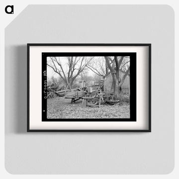 Farmyard of W.H. Cox Farm, Clearcreek Town, Johnson County, Iowa
 - ラッセル リー Poster.