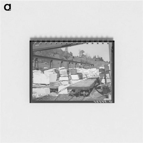 アートメモ帳-Stone Quarry near Arlington, Vermont
 - ラッセル リー Memo.