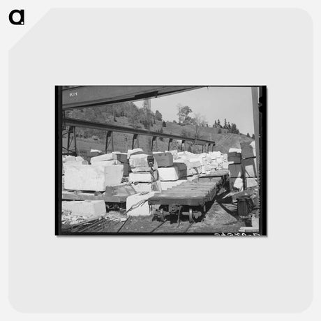 アートポストカード-Stone Quarry near Arlington, Vermont
 - ラッセル リー Postcard.