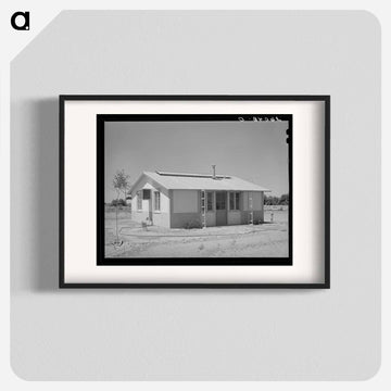 Dwelling, Agua Fria Migratory Labor Camp, Arizona
 - ラッセル リー Poster.