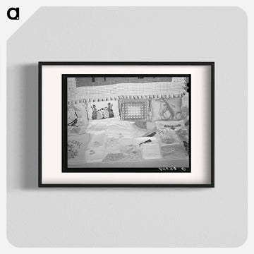 Needlework Exhibit, Gonzales County Fair
 - ラッセル リー Poster.