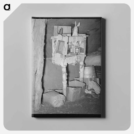 アートパネル-Improvised Medicine Cabinet in Tent Home
 - ラッセル リー Canvas.