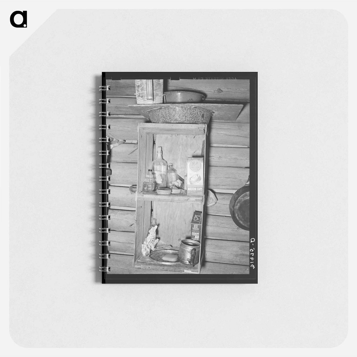 アートメモ帳-Kitchen Cabinet in Corncrib Home
 - ラッセル リー Memo.