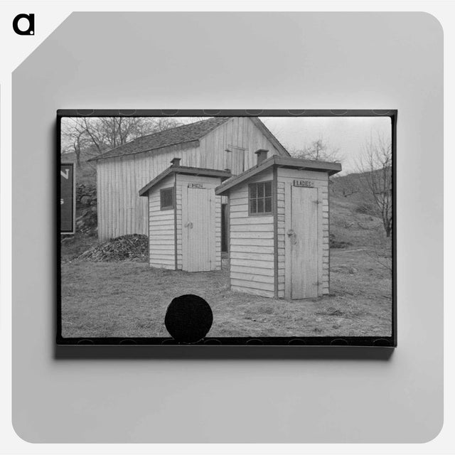アートパネル-Privies on Road to Skyline Drive, Virginia
 - ラッセル リー Canvas.