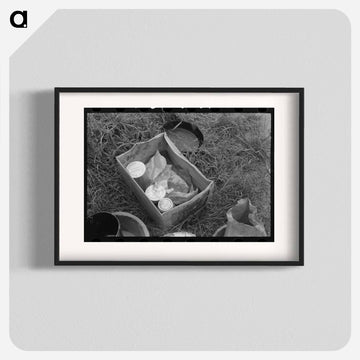 Migrant Family's Victuals and Frying Pan
 - ラッセル リー Poster.