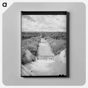 アートパネル-Lateral Irrigation Ditch in Orchard, Canyon County, Idaho
 - ラッセル リー Canvas.