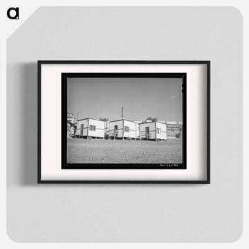 Tourist Court, San Diego
 - ラッセル リー Poster.