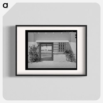 Entrance to Community Building at Arizona Part-Time Farms
 - ラッセル リー Poster.