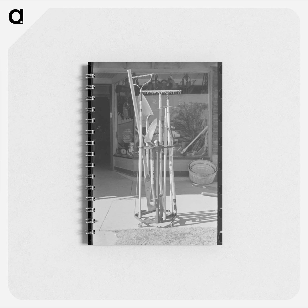 アートメモ帳-Garden Tools in Front of Hardware Store, Eudora, Arkansas
 - ラッセル リー Memo.