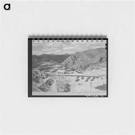 アートメモ帳-Open Pit Copper Mine, Morenci, Arizona
 - ラッセル リー Memo.