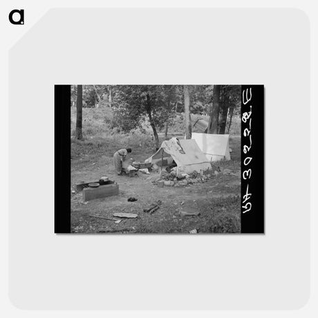 アートポストカード-Indian Woman Washing Clothes, Blueberry Camp, Littlefork, Minnesota
 - ラッセル リー Postcard.
