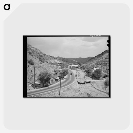 アートポストカード-Highway on the Outskirts of Bisbee, Arizona
 - ラッセル リー Postcard.