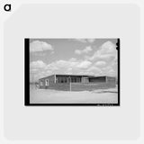 アートポストカード-Home of Manager, Migratory Labor Camp, Robstown, Texas
 - ラッセル リー Postcard.