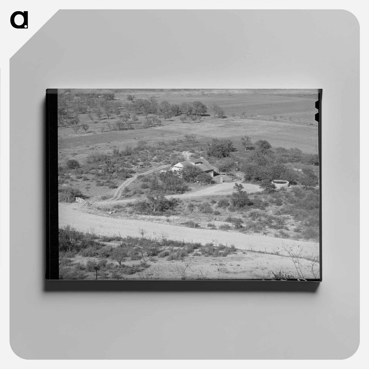アートパネル-Farmhouse of Sheep and Goat Rancher, Kimble County, Texas
 - ラッセル リー Canvas.