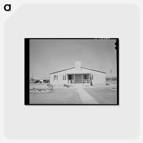 アートポストカード-Rear of WPA Nursery School, Agua Fria Migratory Labor Camp
 - ラッセル リー Postcard.