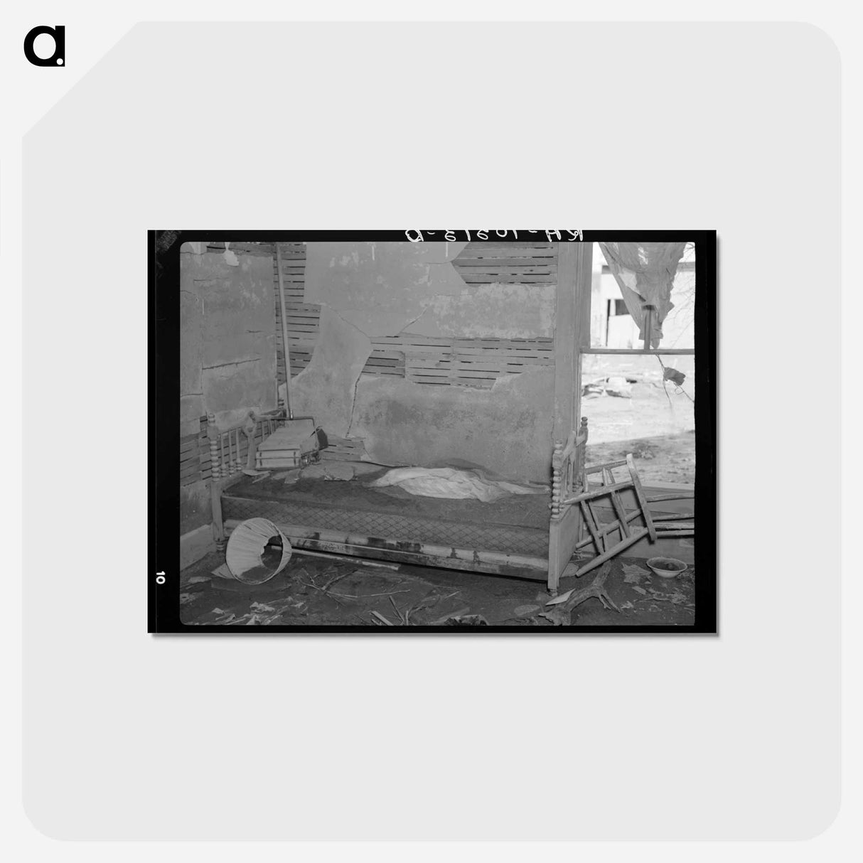 アートポストカード-Farmhouse Interior After Flood
 - ラッセル リー Postcard.