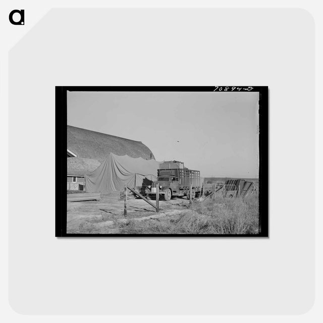 アートポストカード-Equipment Arrival at Caldwell FSA Camp
 - ラッセル リー Postcard.