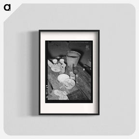アートポスター-Food on Table in Community Camp
 - ラッセル リー Poster.