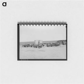 アートメモ帳-Tractors and Gasoline Tanks on Farm Near Ralls, Texas
 - ラッセル リー Memo.