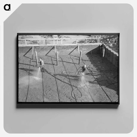 アートパネル-Wetting Down Freshly-Poured Concrete, Shasta Dam, Shasta County, California
 - ラッセル リー Canvas.