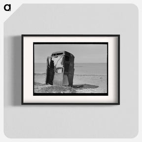 アートポスター-Privy Made of Old Automobile Bodies, Nueces Bay, Corpus Christi, Texas
 - ラッセル リー Poster.