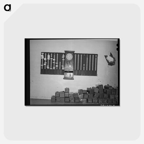 アートポストカード-Time Clock and Tool Boxes at Vocational School
 - ラッセル リー Postcard.