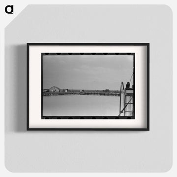 Deck Hand Throwing Line, Burrwood, Louisiana
 - ラッセル リー Poster.