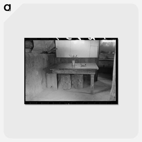 アートポストカード-Woman in Adobe House, Pie Town, New Mexico
 - ラッセル リー Postcard.