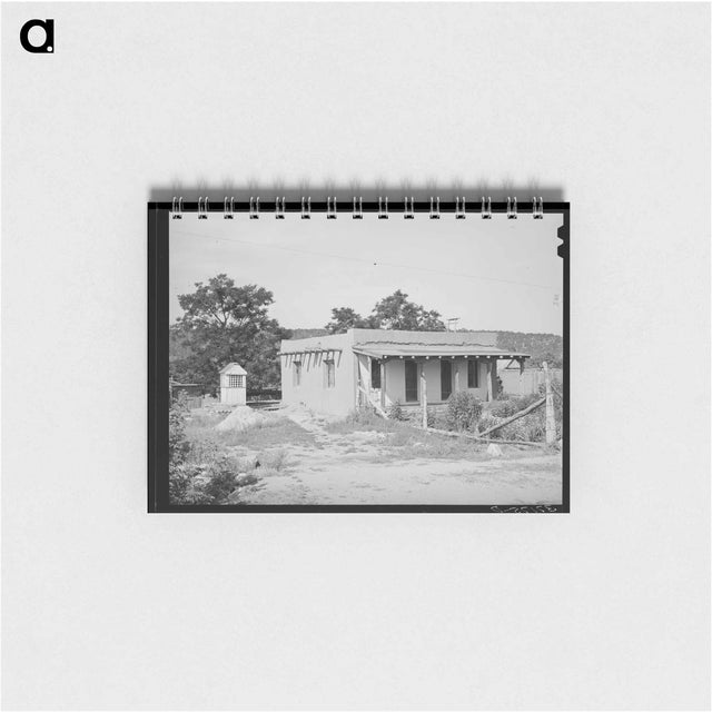 アートメモ帳-Adobe House and Covered Well, Penasco, New Mexico
 - ラッセル リー Memo.