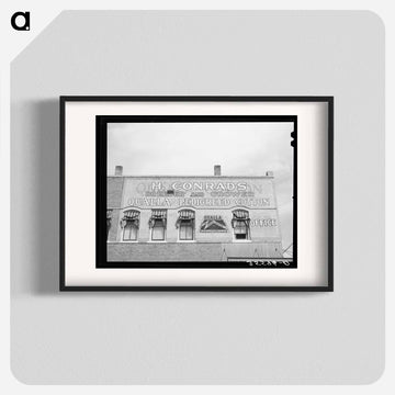 Sign on Building, San Marcos, Texas
 - ラッセル リー Poster.