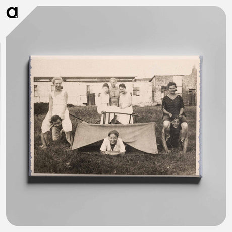 アートパネル-Group in Yard
 - セントルイス美術館 Canvas.